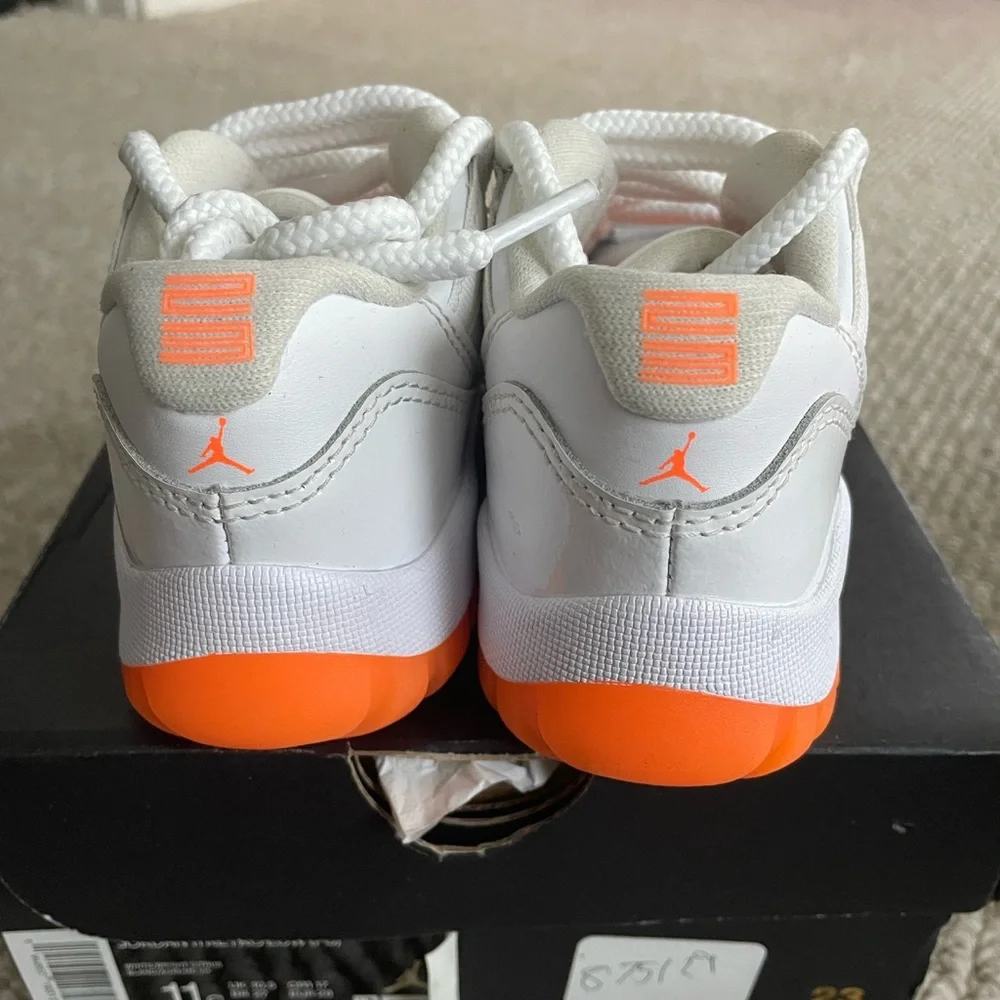 Jordan - Picture 1 of 4
